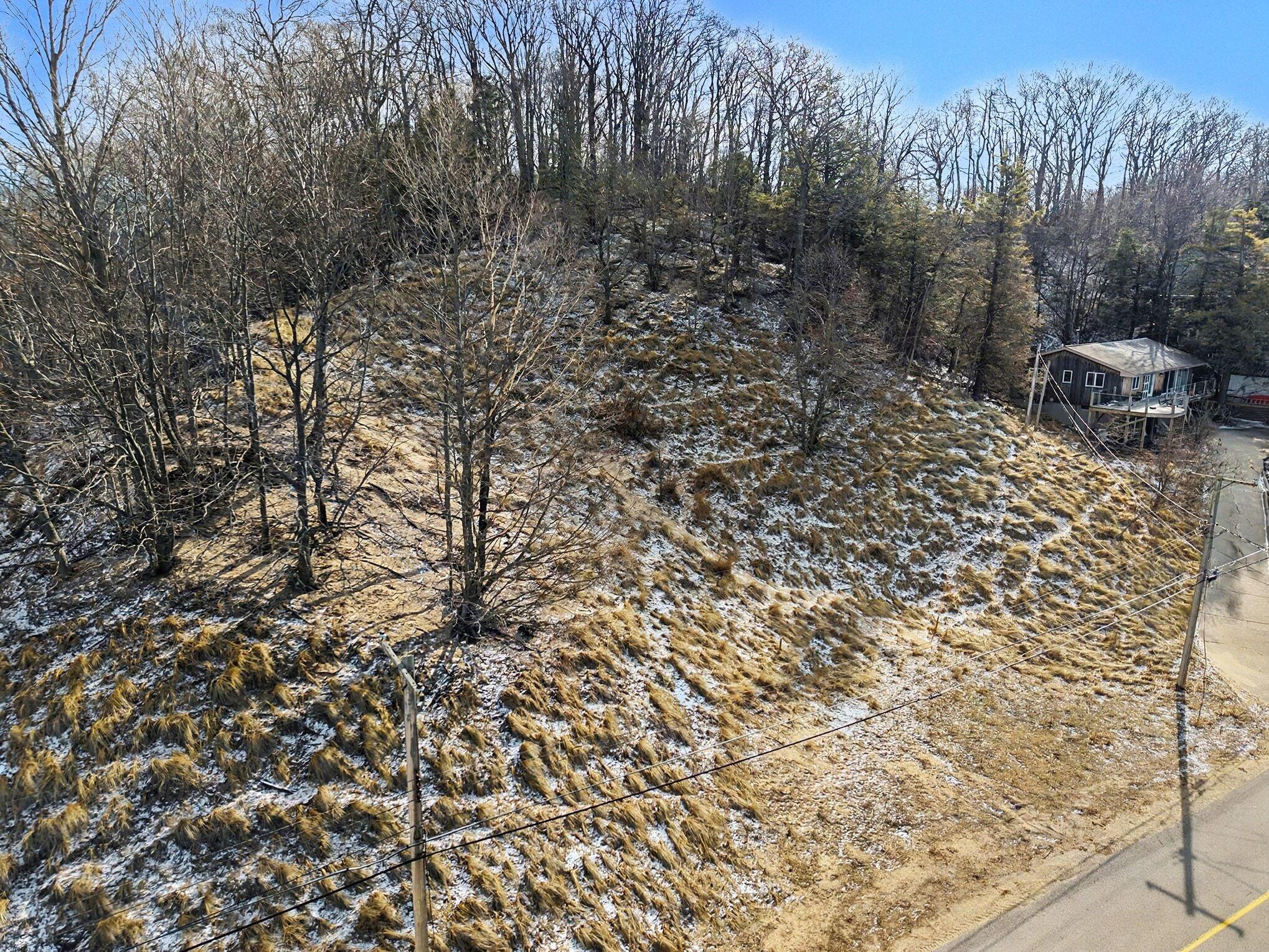 17812 North Shore Estates Road Spring Lake, MI 49456 - Photo 10 of 17 006_file_2827