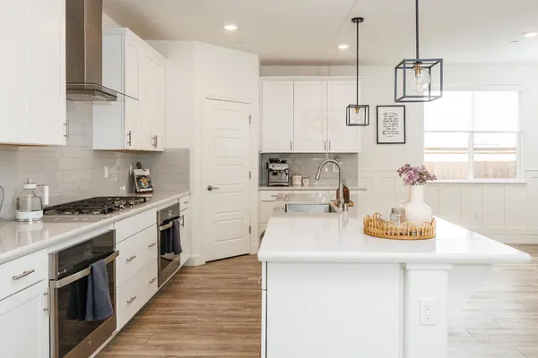 $664,900 | 3837 Stanwick Avenue, Sacramento, CA 95835