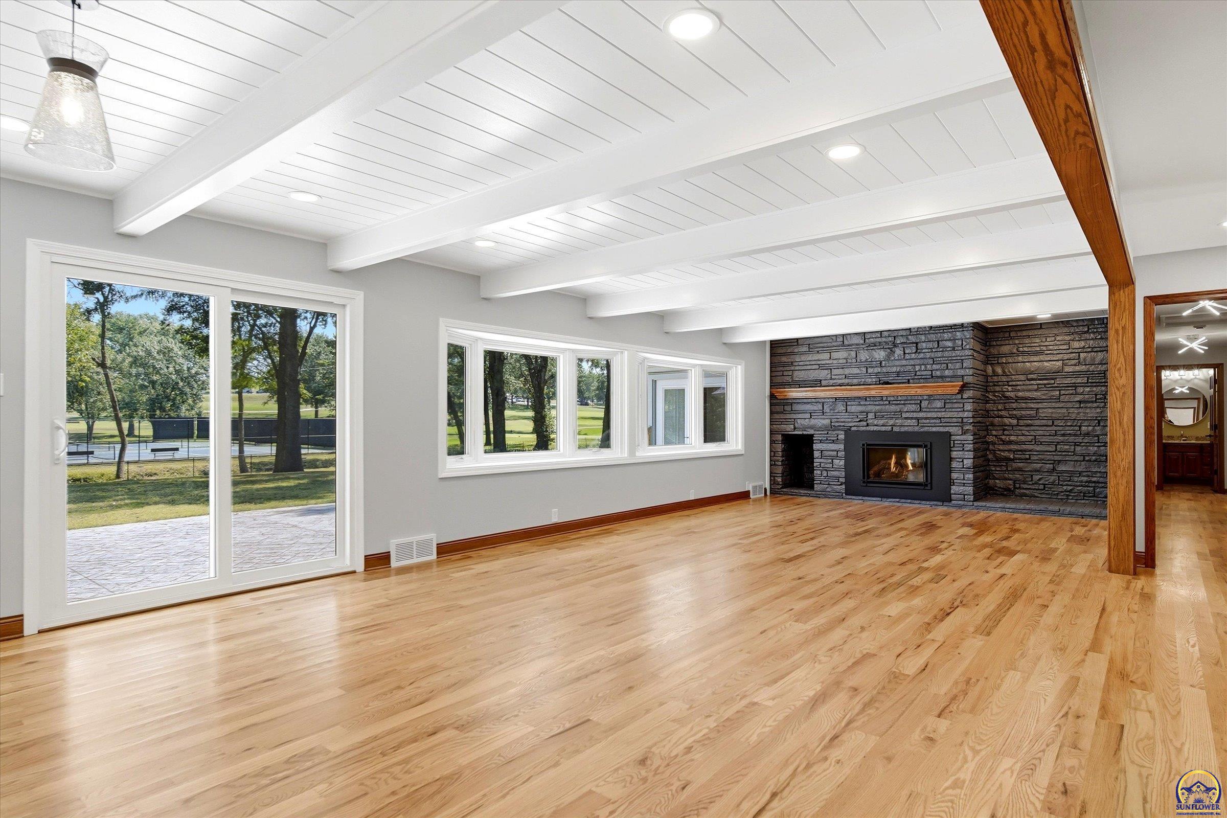 2710 Southwest Burlingame Road Topeka, KS 66611 - Photo 21 of 50 Gallery Image 21