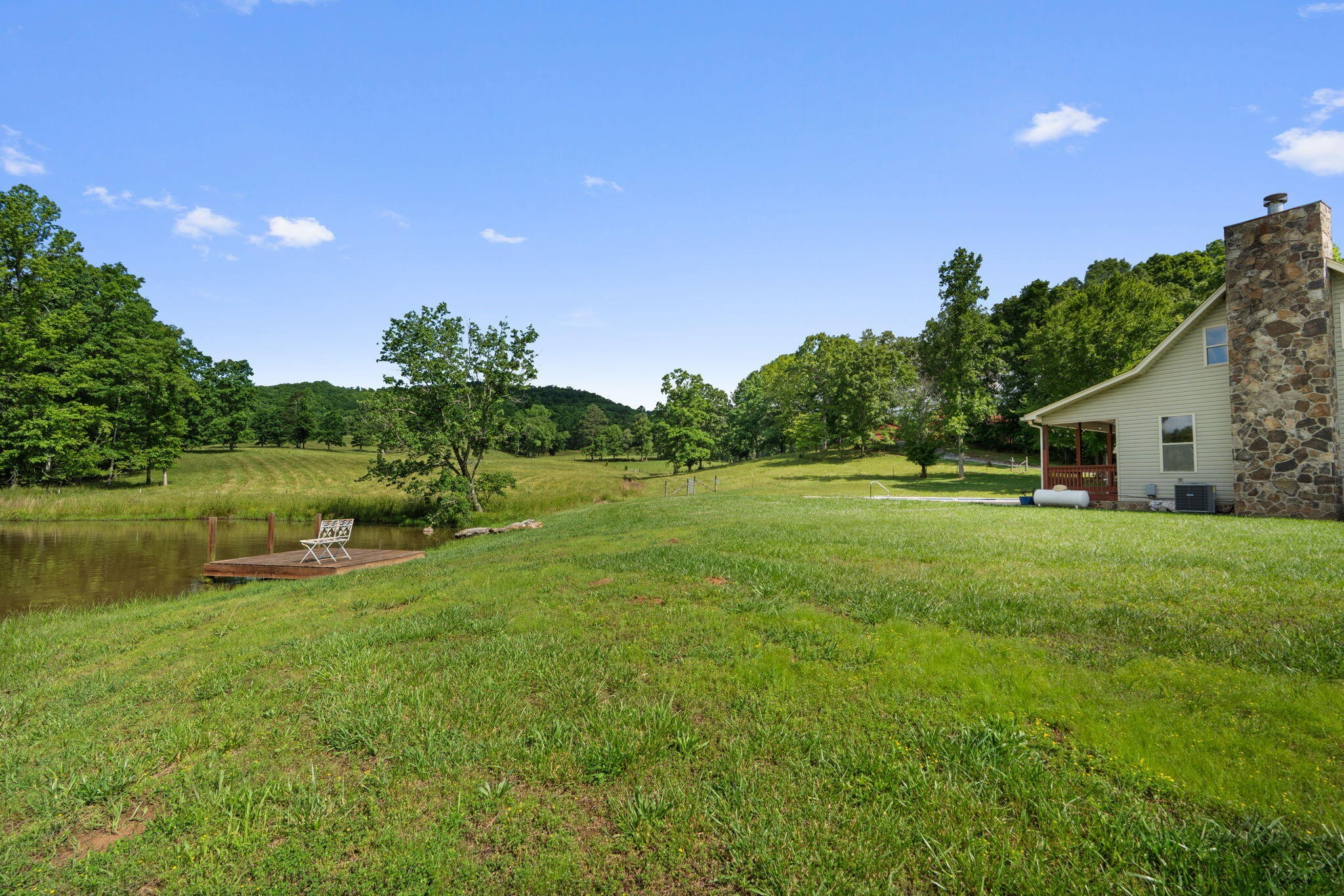 7105 Toestring Valley Road Spring City, TN 37381 - Photo 4 of 25 Gallery Image 4