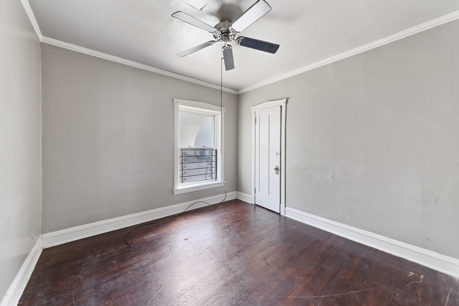 7446 South Rhodes Avenue Chicago, IL 60619 - Photo 8 of 12 Gallery Image 8