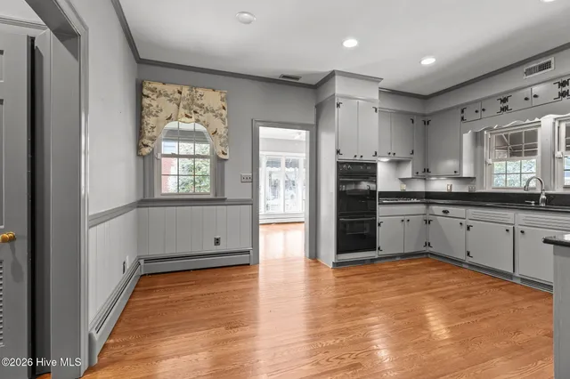 $335,000 | 401 Brentwood Drive North, Wilson, NC 27893