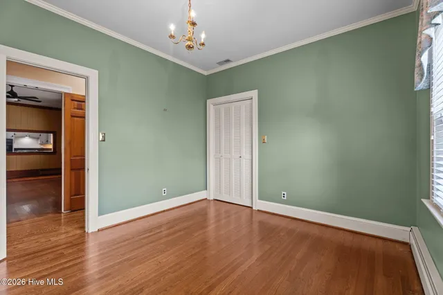 $335,000 | 401 Brentwood Drive North, Wilson, NC 27893