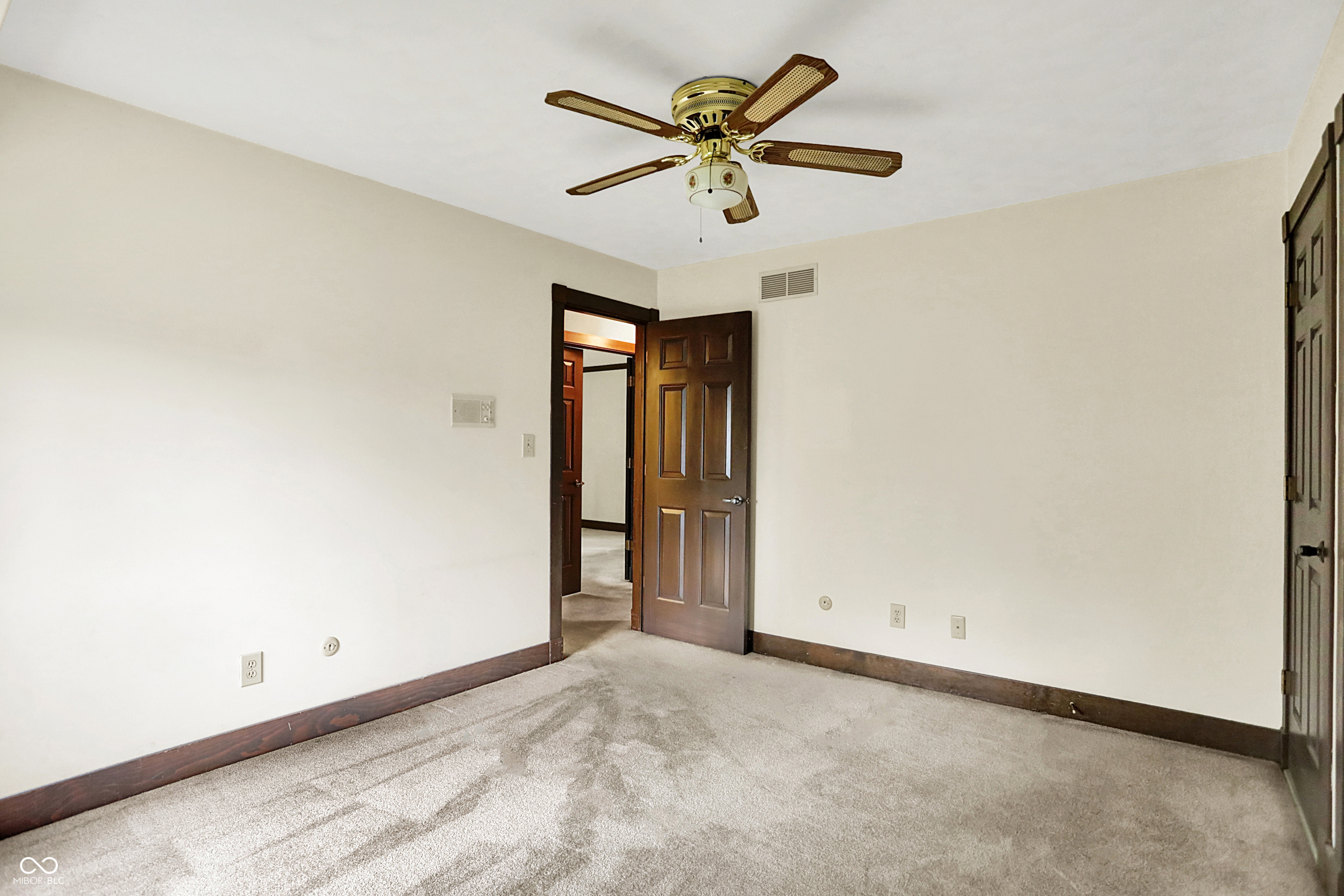 116 Bennington Road Indianapolis, IN 46227 - Photo 32 of 43