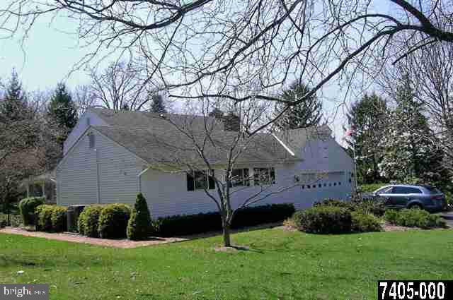 630 Beaver Creek Road Hanover, PA 17331 - Photo 4 of 25
