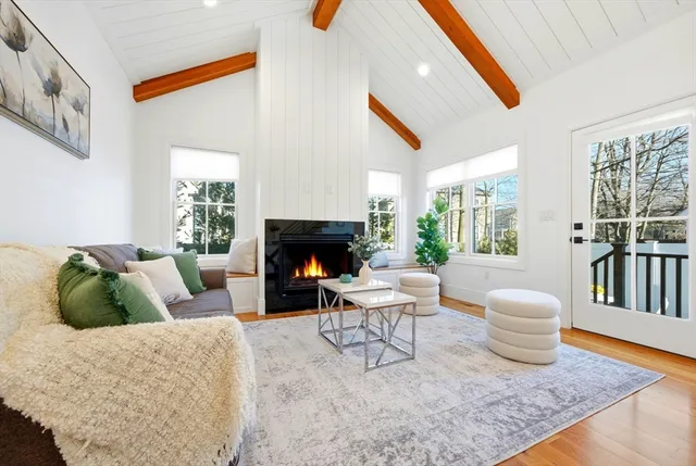 $1,599,000 | 7 Sharon Avenue, Unit 7, Newton, MA 02466