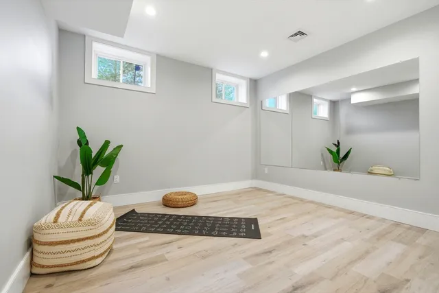 $1,599,000 | 7 Sharon Avenue, Unit 7, Newton, MA 02466