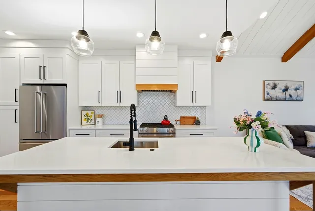 $1,599,000 | 7 Sharon Avenue, Unit 7, Newton, MA 02466