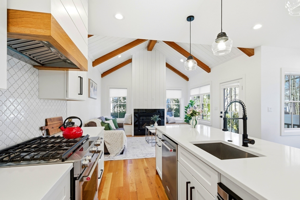 7 Sharon Avenue, Unit 7 Newton, MA 02466 - Photo 10 of 41