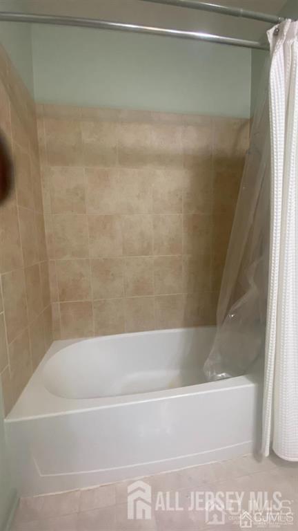 163 Liddle Avenue Edison, NJ 08837 - Photo 9 of 19