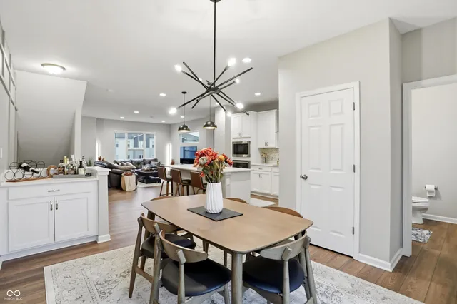 $325,000 | 312 Steeples Boulevard, Indianapolis, IN 46222