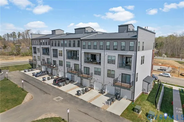 $489,985 | 13200 Brattice Loop, Unit 2512, Midlothian, VA 23114