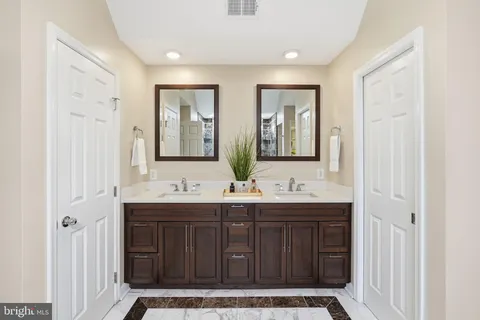 $2,395,000 | 9860 Avenel Farm Drive, Potomac, MD 20854
