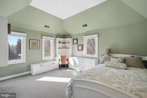 $2,395,000 | 9860 Avenel Farm Drive, Potomac, MD 20854