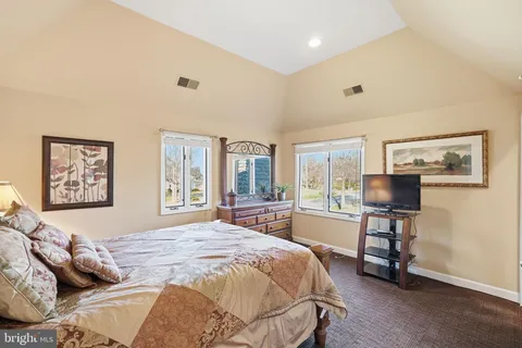 $2,395,000 | 9860 Avenel Farm Drive, Potomac, MD 20854