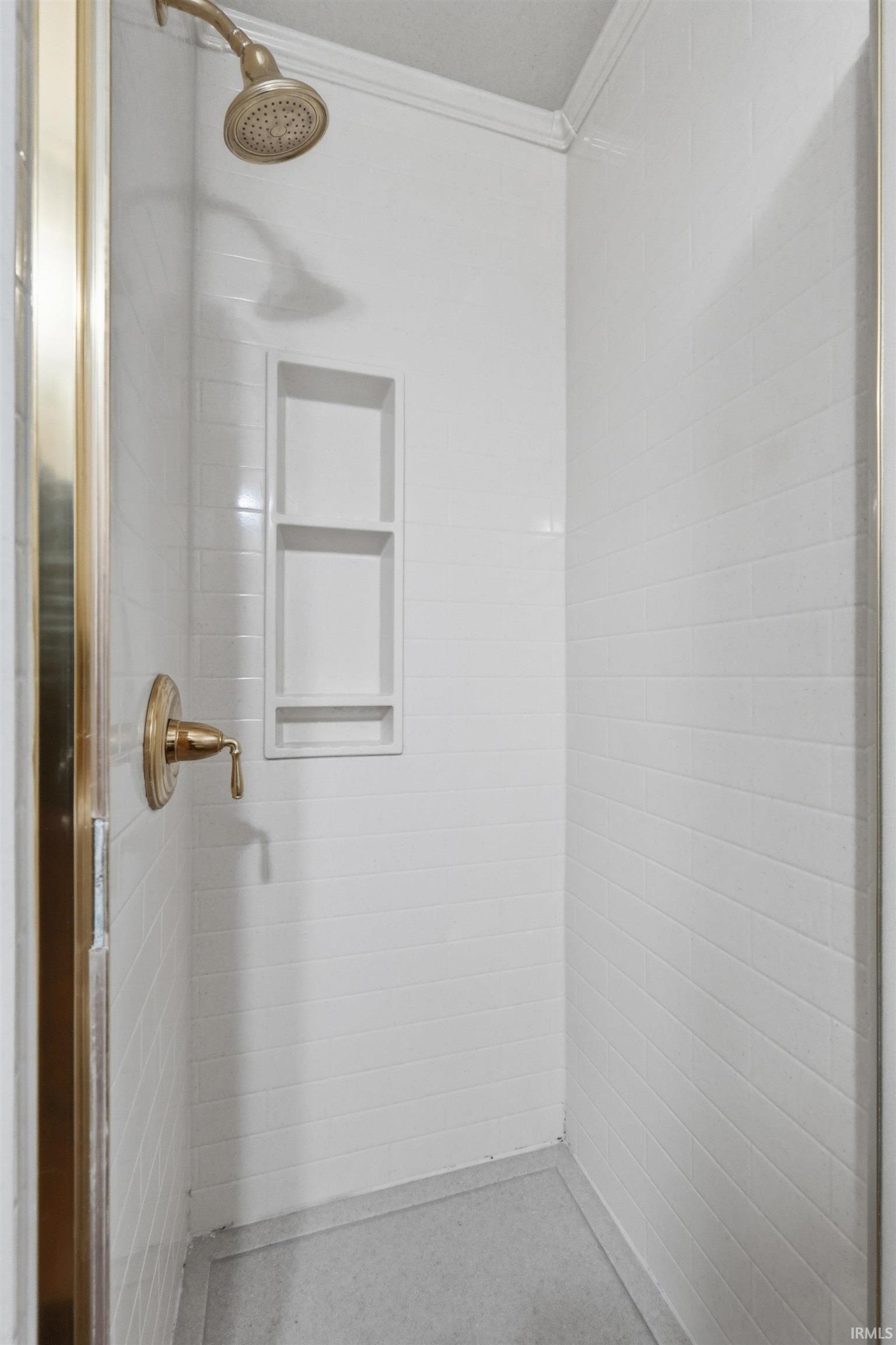 17711 Howe Road Monroeville, IN 46773 - Photo 12 of 35