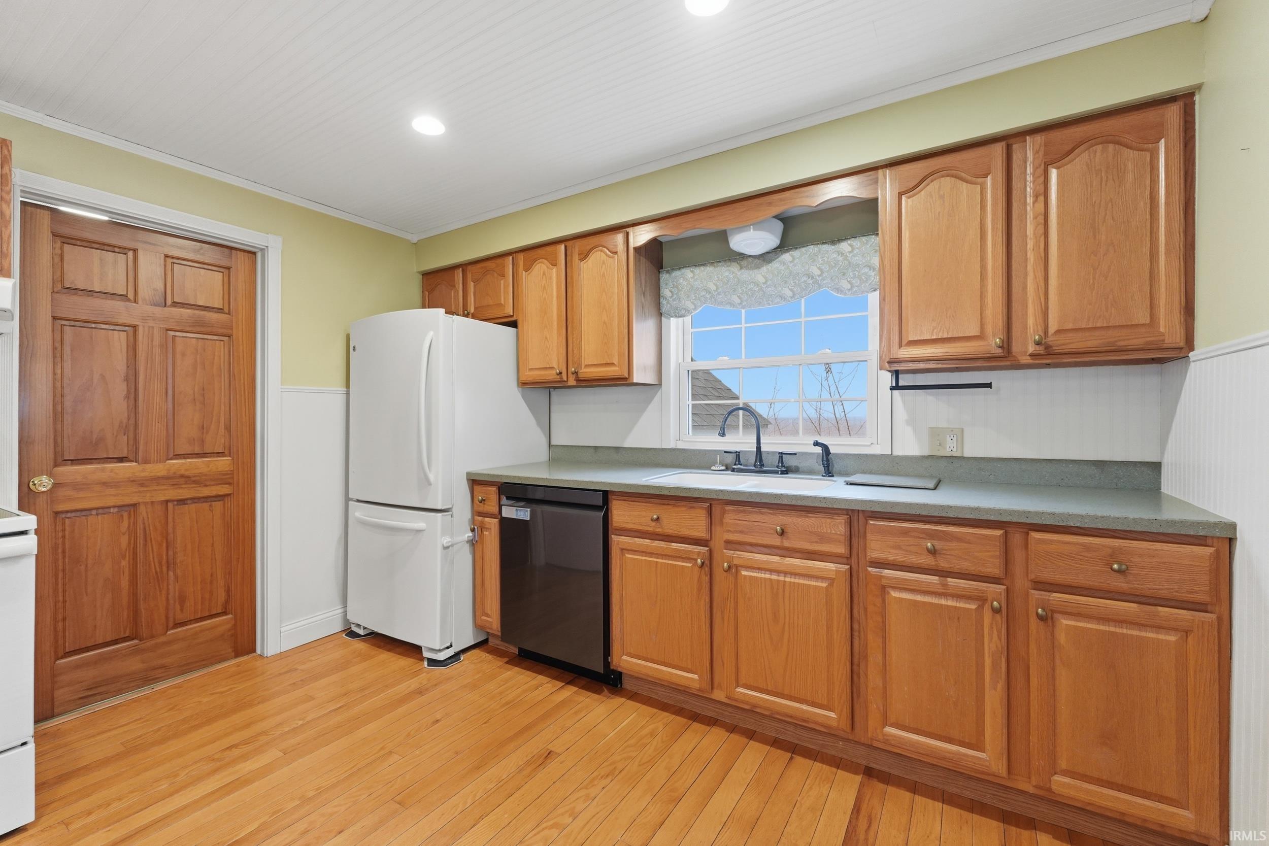 17711 Howe Road Monroeville, IN 46773 - Photo 7 of 35