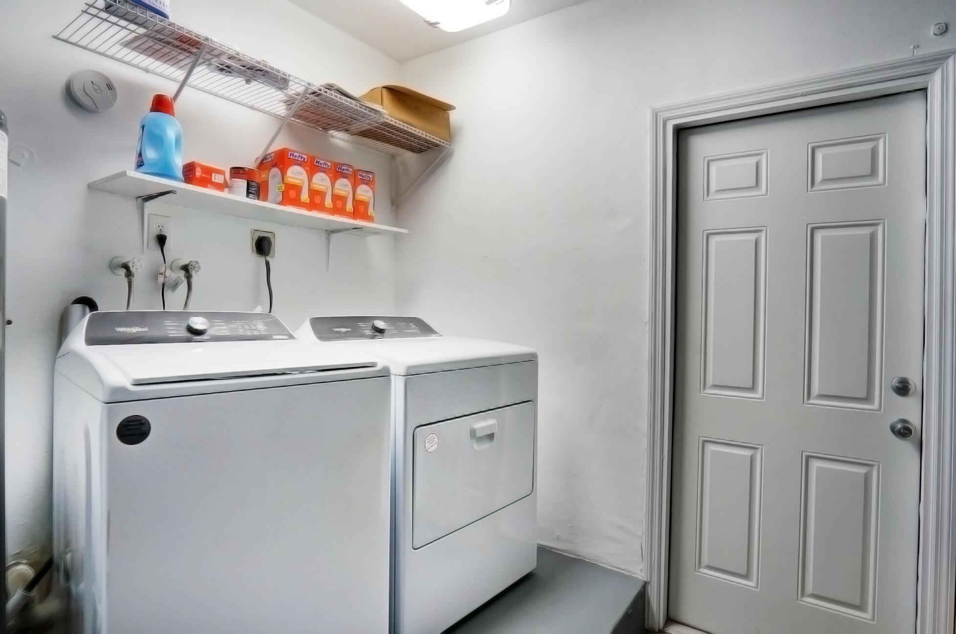 3002 Dunlin Road Delray Beach, FL 33444 - Photo 13 of 17 laundry machines