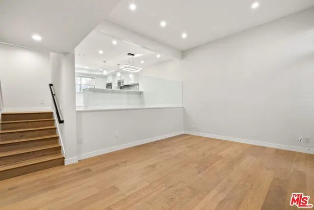 $5,500 | 4771 La Villa Marina, Unit G, Marina del Rey, CA 90292