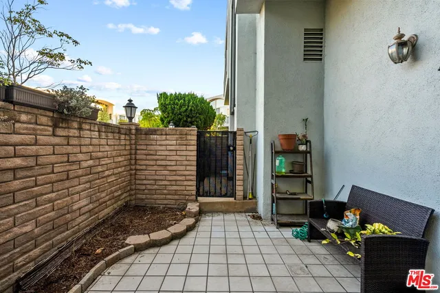 $5,500 | 4771 La Villa Marina, Unit G, Marina del Rey, CA 90292