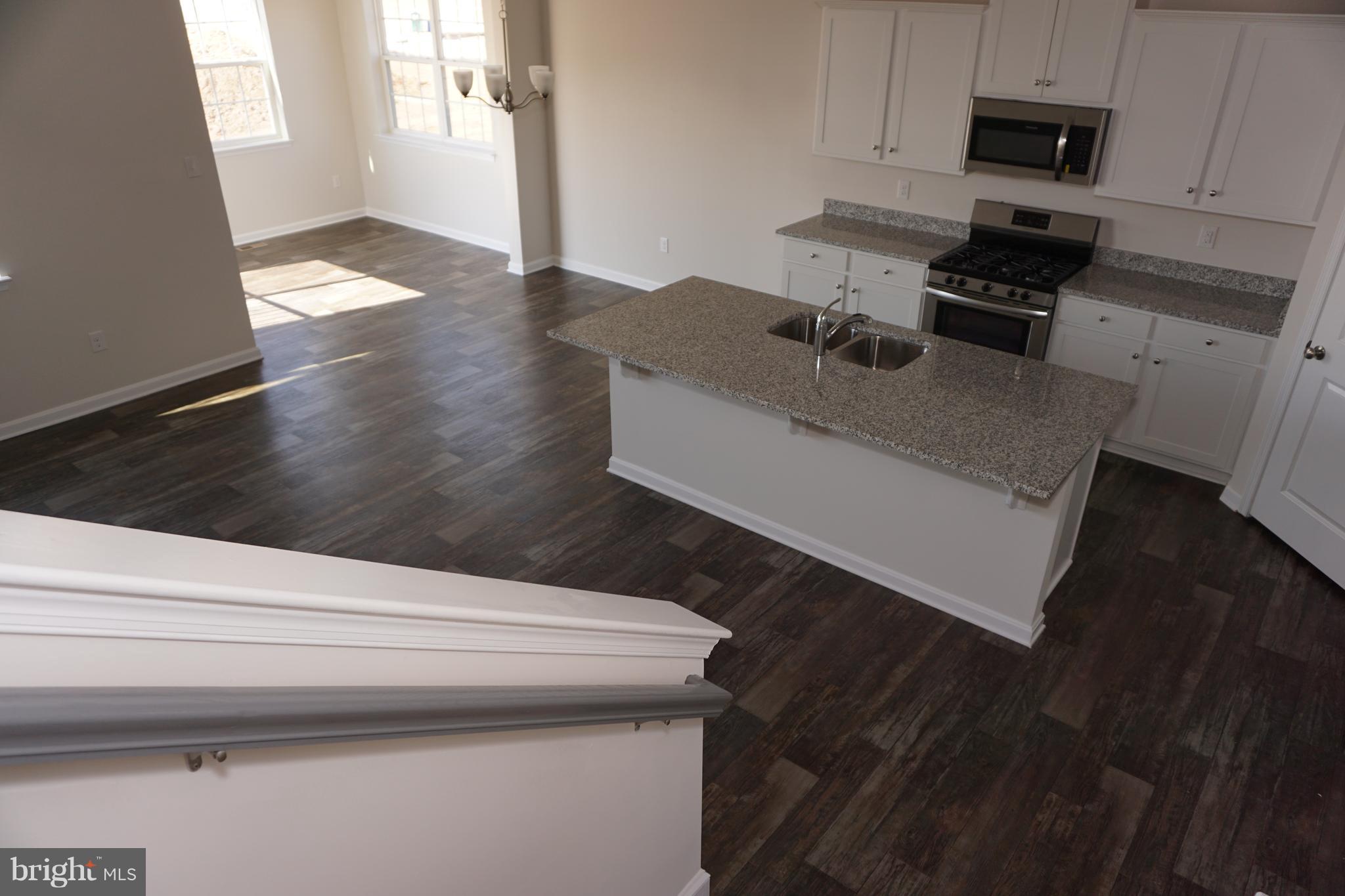679 Stonegate Road Westminster, MD 21157 - Photo 22 of 28 Kitchen