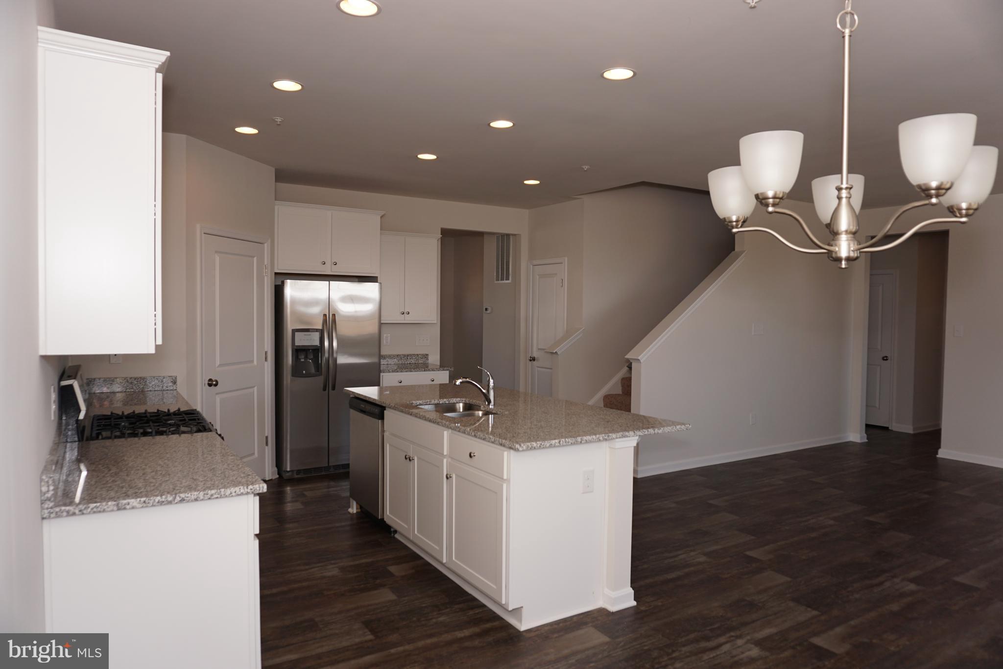 679 Stonegate Road Westminster, MD 21157 - Photo 8 of 28 Kitchen