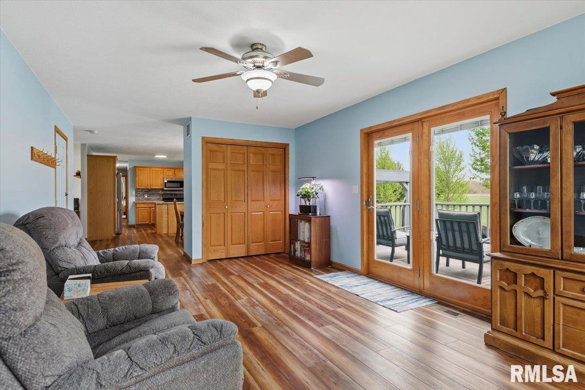 16410 Turkey Run Street Athens, IL 62613 - Photo 14 of 46