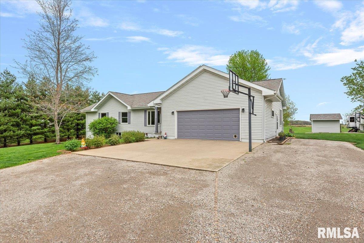 16410 Turkey Run Street Athens, IL 62613 - Photo 32 of 46