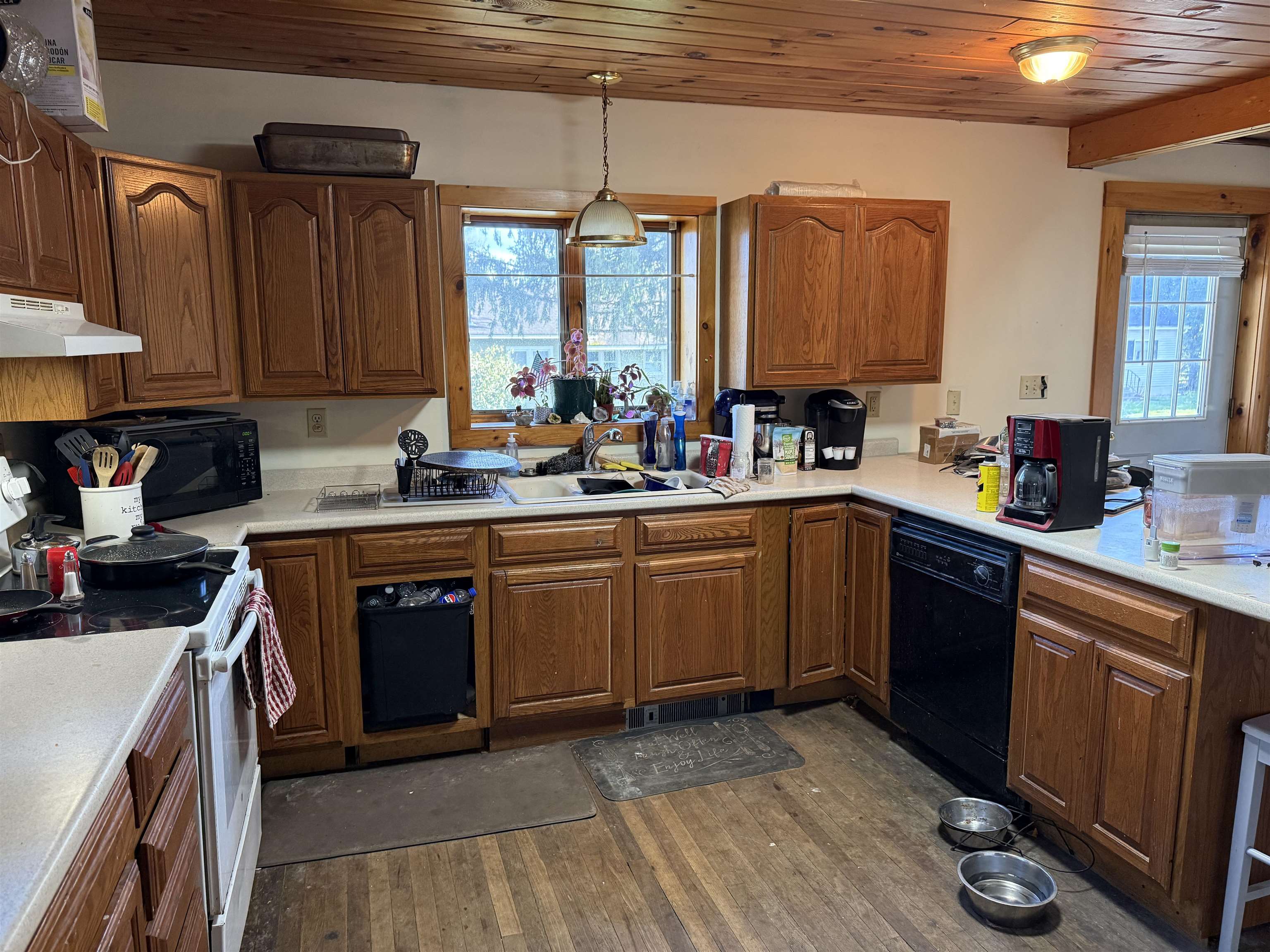 33 Field Avenue Rutland, VT 05701 - Photo 5 of 15