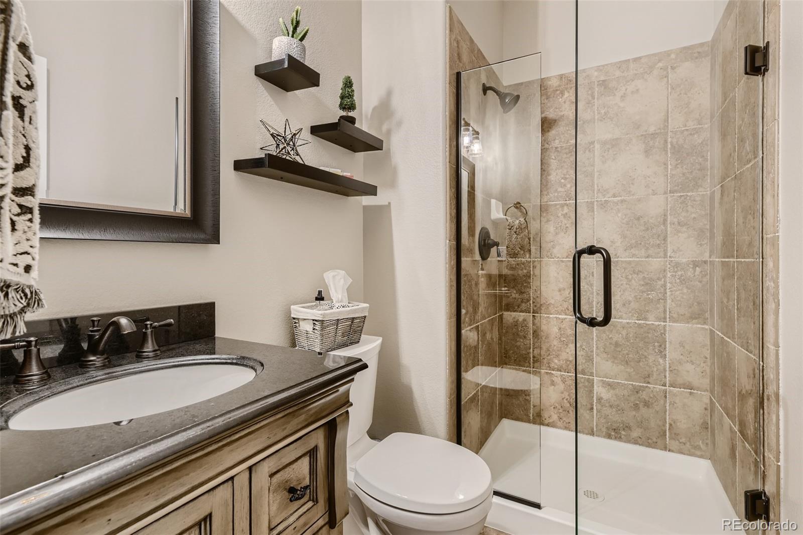 8524 Hackamore Road Littleton, CO 80125 - Photo 13 of 33 Gallery Image 13