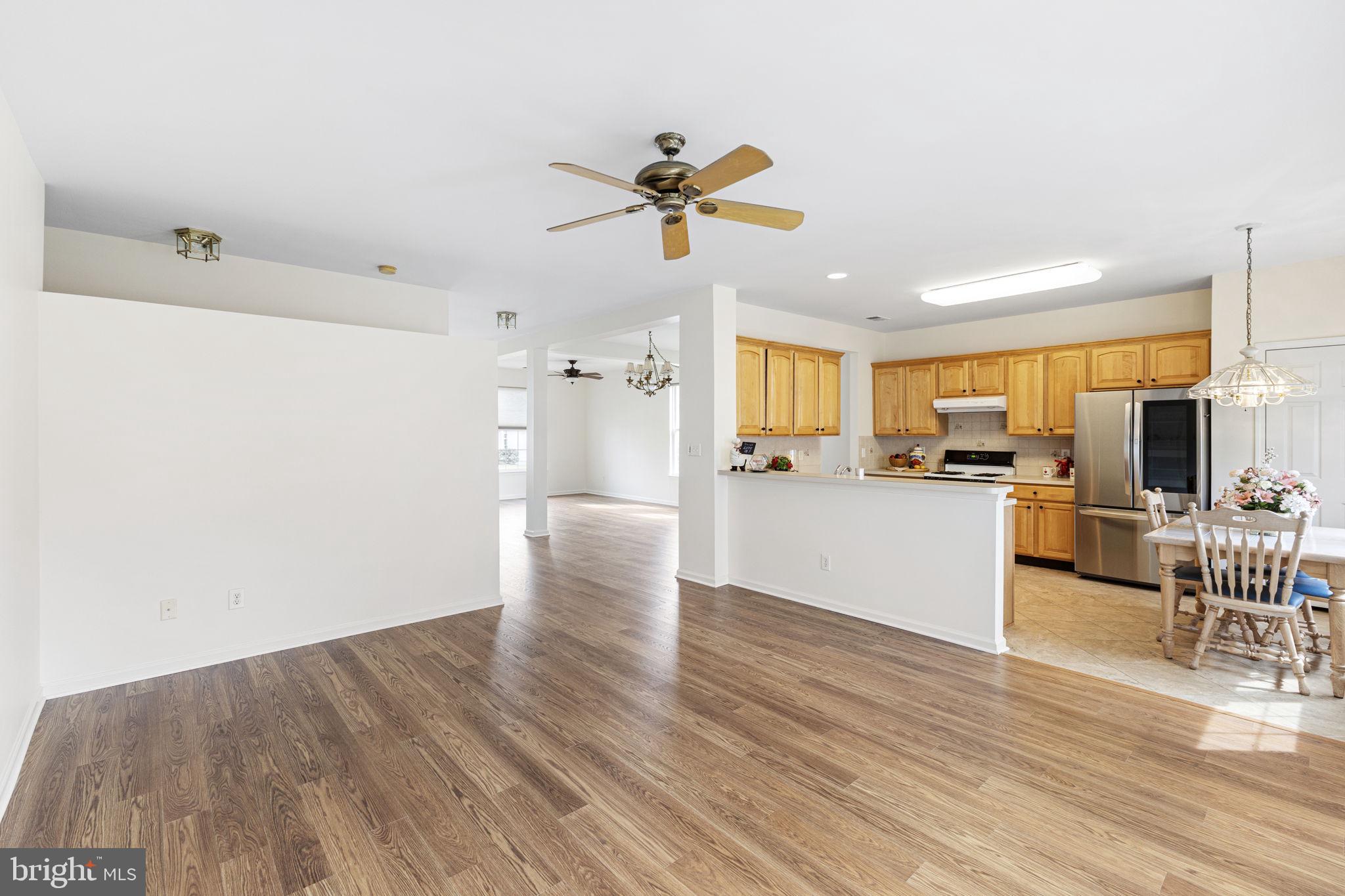 7 Grange Road Pennington, NJ 08534 - Photo 11 of 17 Gallery Image 11