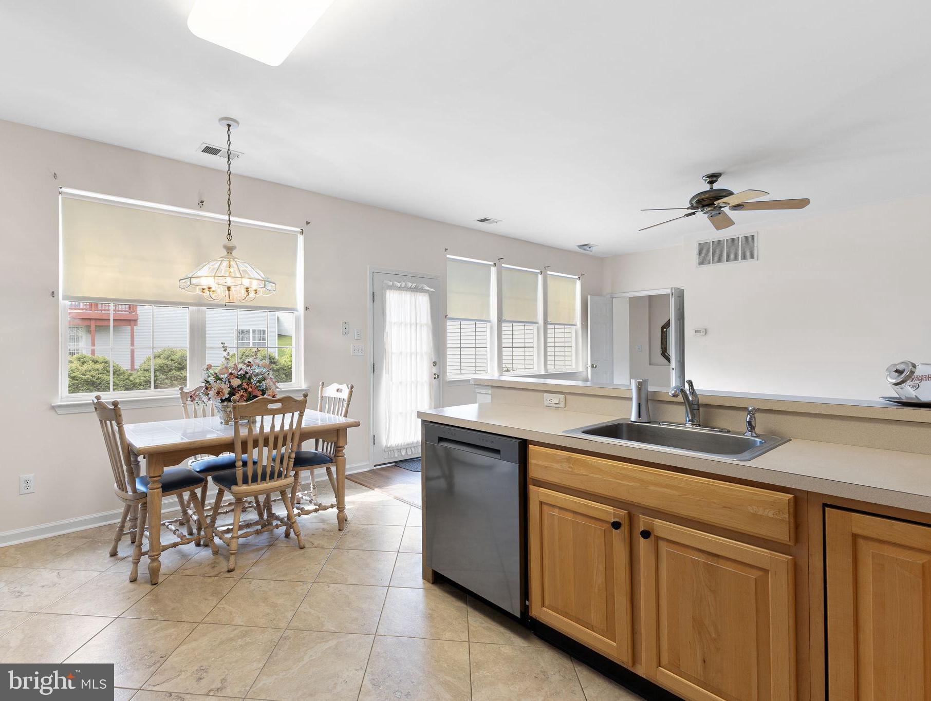 7 Grange Road Pennington, NJ 08534 - Photo 6 of 17 cheerful breakfast area