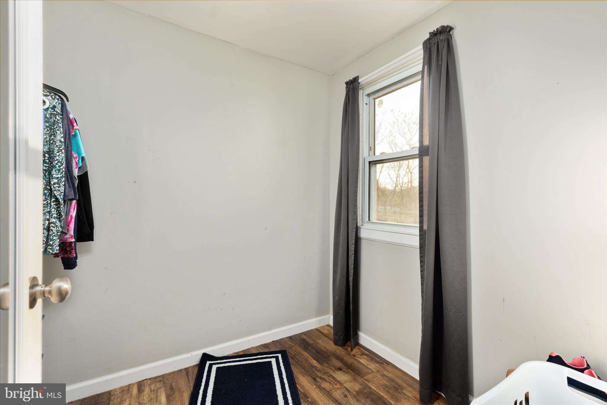 654 Capon Road Strasburg, VA 22657 - Photo 15 of 41 Bedroom 2 right off primary bedroom