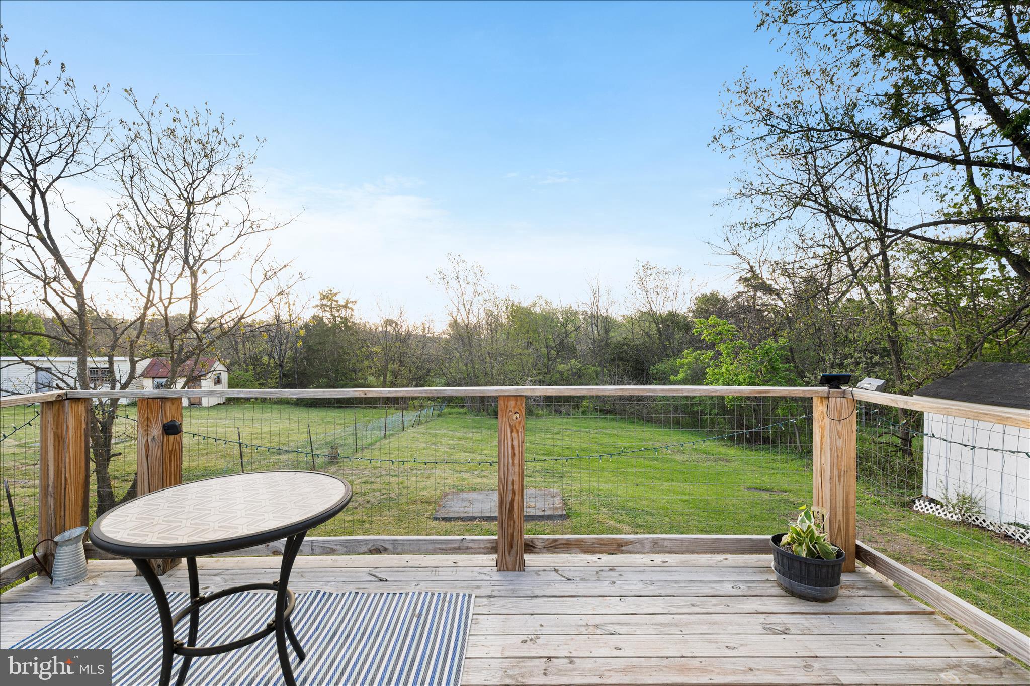 654 Capon Road Strasburg, VA 22657 - Photo 20 of 41 Rear wooden deck