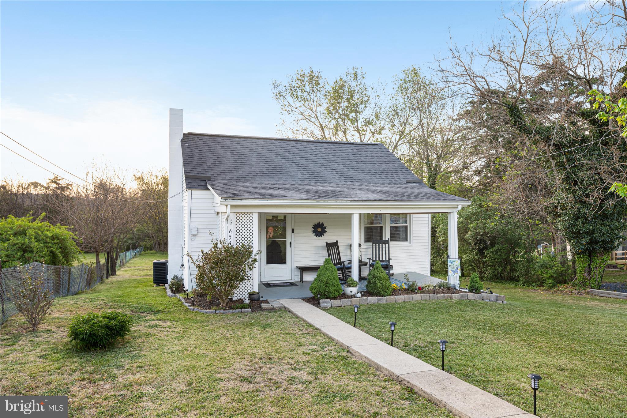 654 Capon Road Strasburg, VA 22657 - Photo 27 of 41 Front view of home