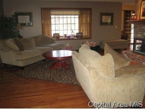 9 Marshall Court Springfield, IL 62712 - Photo 6 of 12