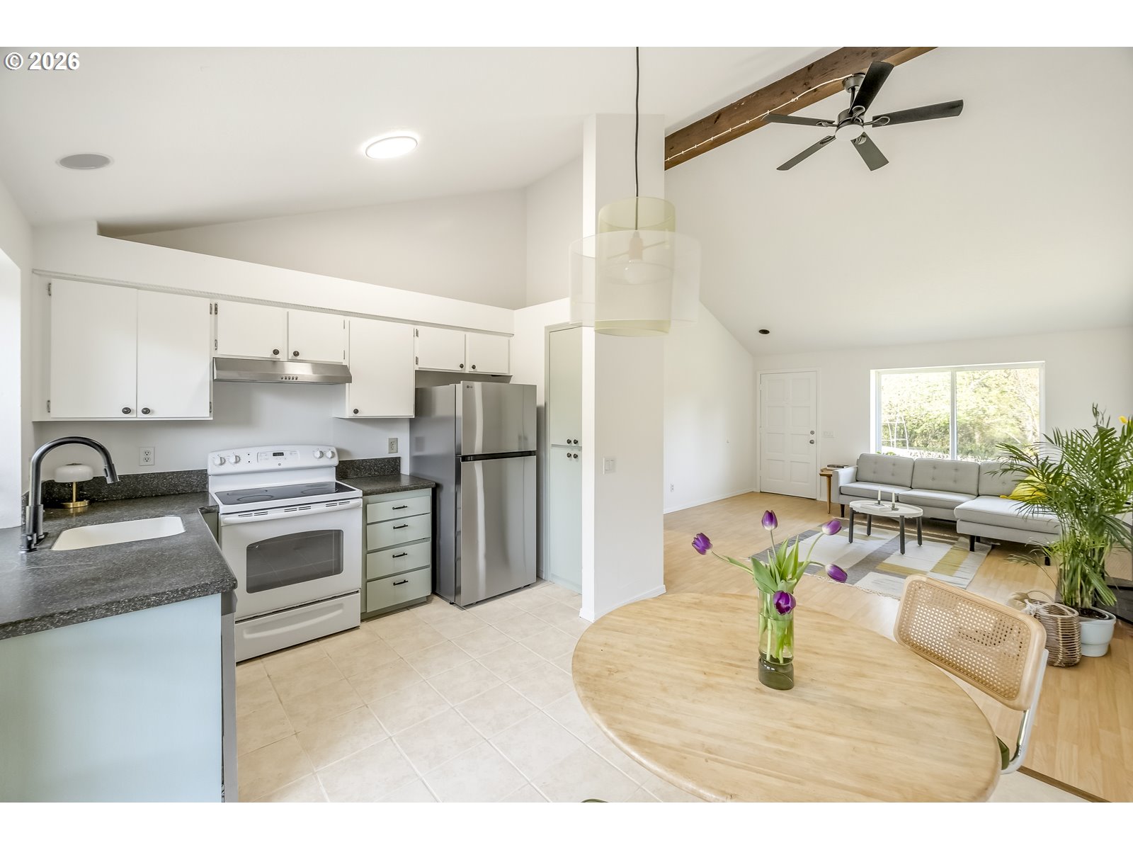 7227 Southwest Linette Way Beaverton, OR 97007 - Photo 15 of 40