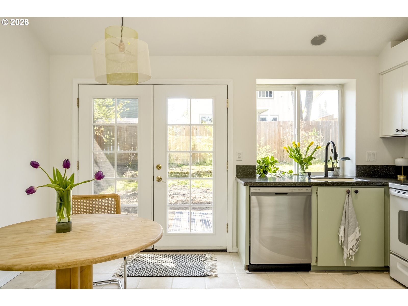 7227 Southwest Linette Way Beaverton, OR 97007 - Photo 17 of 40