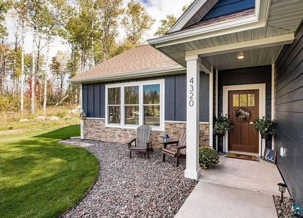 $699,900 | 4320 Thielke Circle, Hermantown, MN 55811