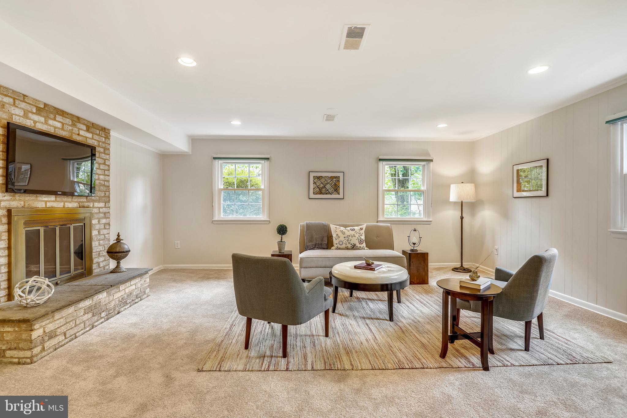 9515 Clement Road Silver Spring, MD 20910 - Photo 24 of 39