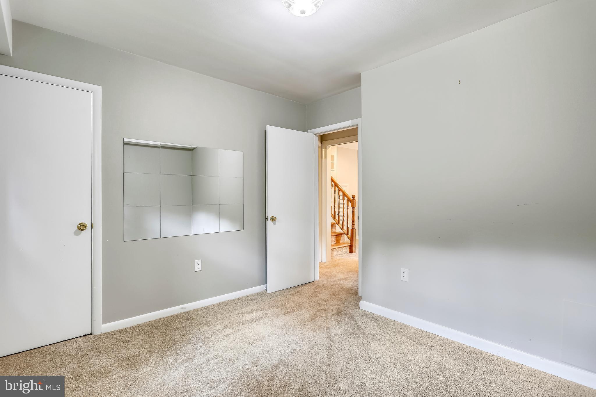 9515 Clement Road Silver Spring, MD 20910 - Photo 28 of 39
