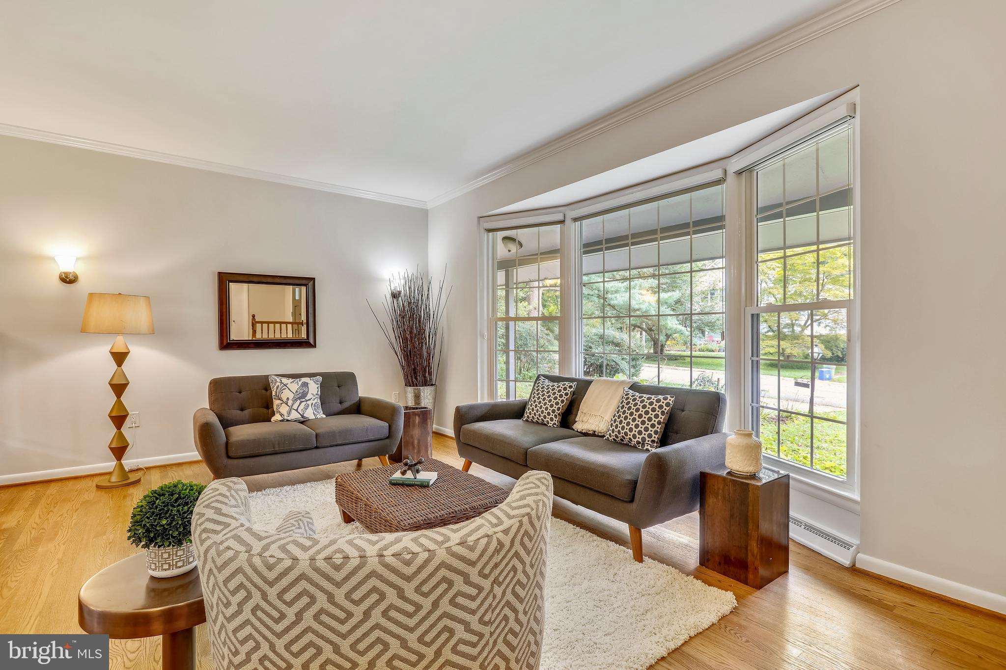 9515 Clement Road Silver Spring, MD 20910 - Photo 6 of 39