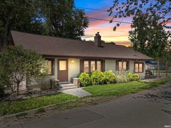 $425,000 | 38 EMS T32C Lane, Leesburg, IN 46538