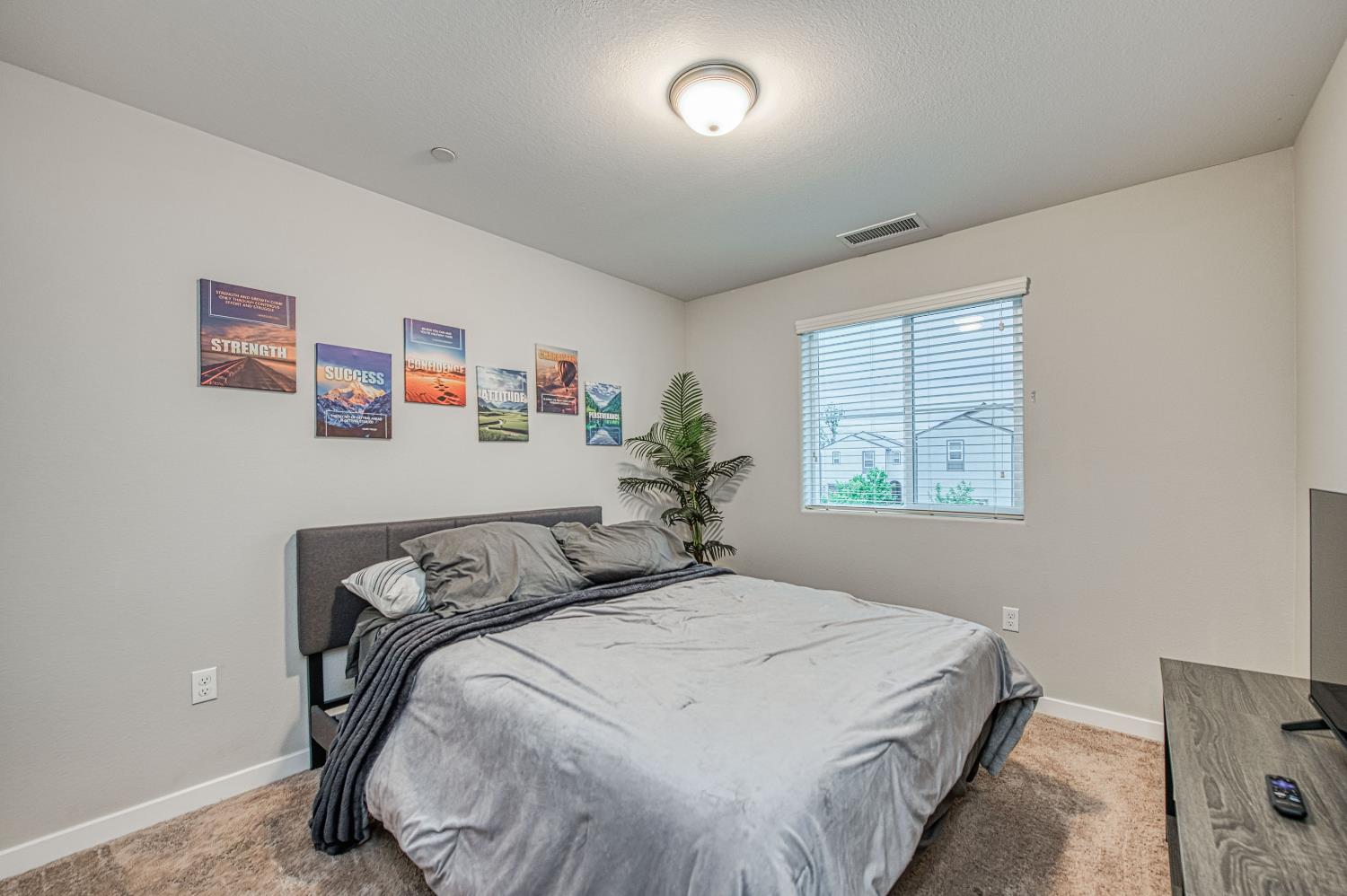 580 McCaffrey Way Madera, CA 93636 - Photo 20 of 42