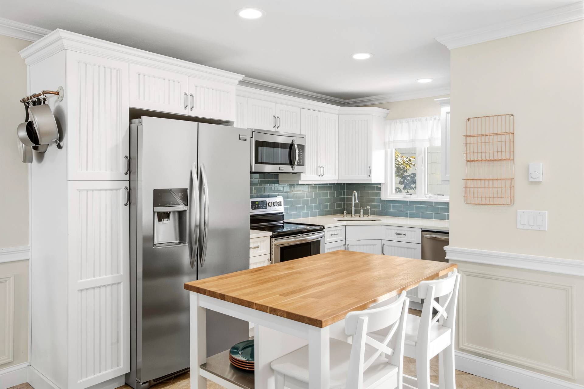 3013 Mitchell Road Westhampton Beach, NY 11978 - Photo 6 of 26 Gallery Image 6