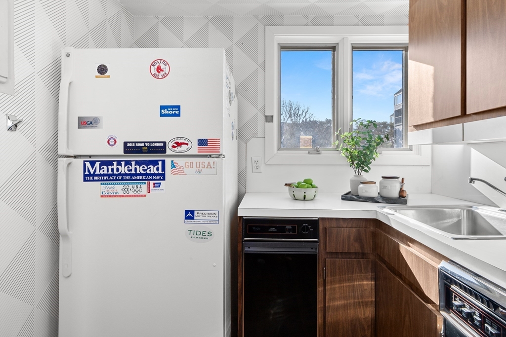 5 Independence Way, Unit C Marblehead, MA 01945 - Photo 13 of 39 Gallery Image 13