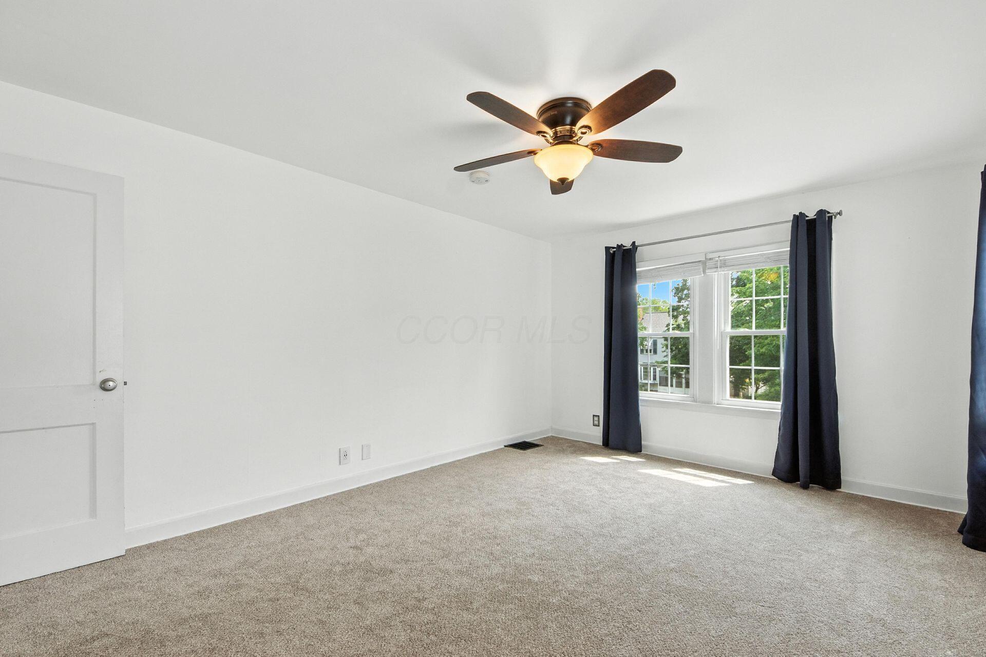 933 Vernon Road Columbus, OH 43209 - Photo 21 of 55 Bedroom 1