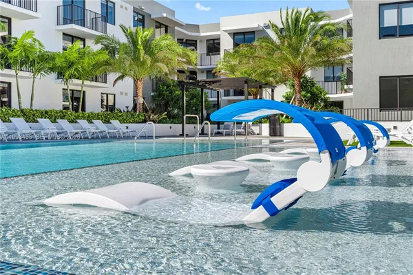 $3,213 | 208 North Federal Highway, Unit 640, Pompano Beach, FL 33062