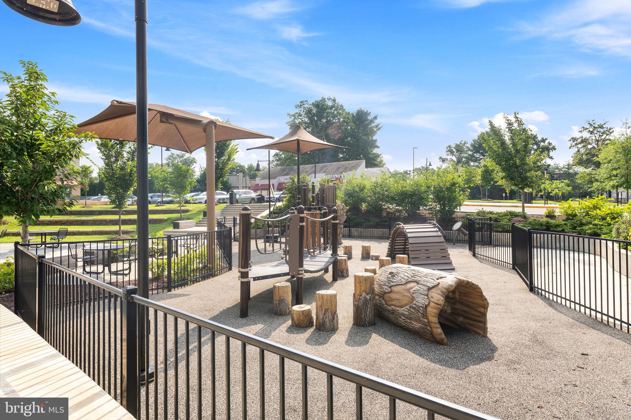 1669 Bandit Loop, Unit 101A Reston, VA 20190 - Photo 32 of 35 a view of a balcony with lake view