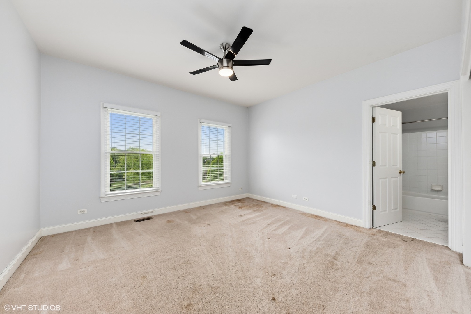 23914 Hillfarm Road Lake Barrington, IL 60010 - Photo 29 of 43 a view of an empty room with a window